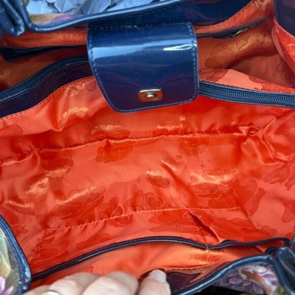 Sharif Floral Floral Shoulder Bag with Black  Patent Trim - EUC - Picture 11 of 11